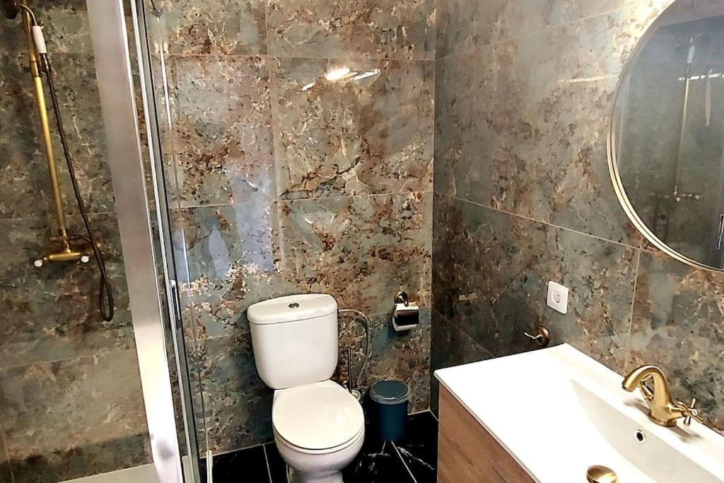 Luxury Kim Apartment, Ocean View & Wifi Free Playa Paraiso  Luaran gambar