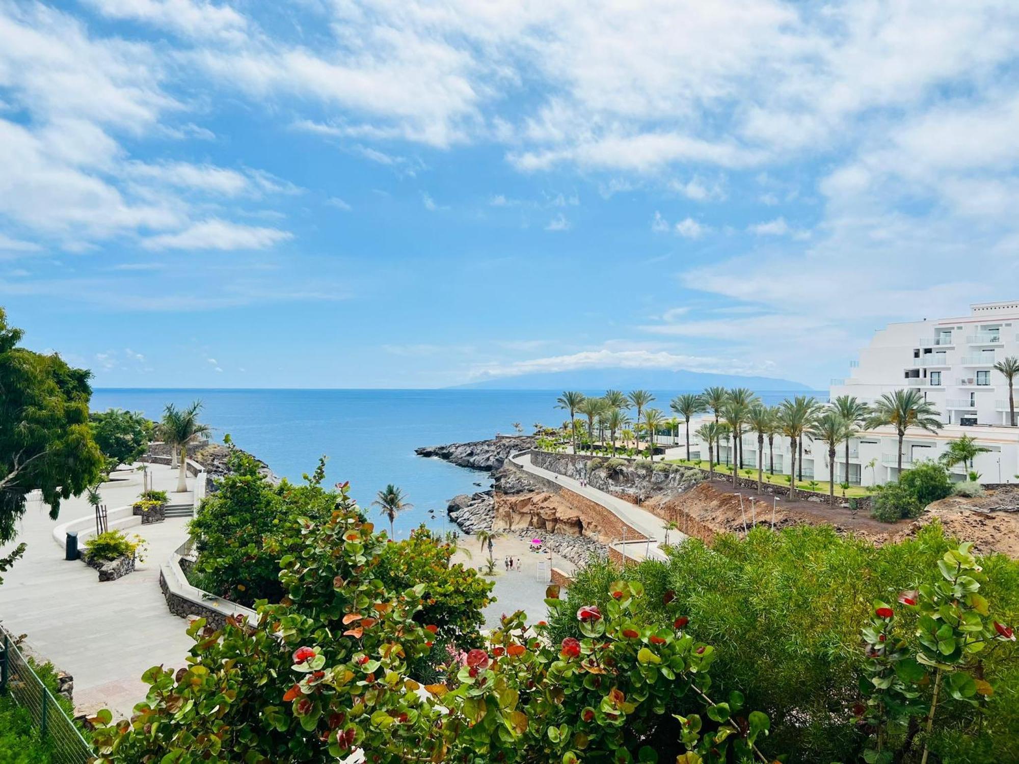 Luxury Kim Apartment, Ocean View & Wifi Free Playa Paraiso  Luaran gambar